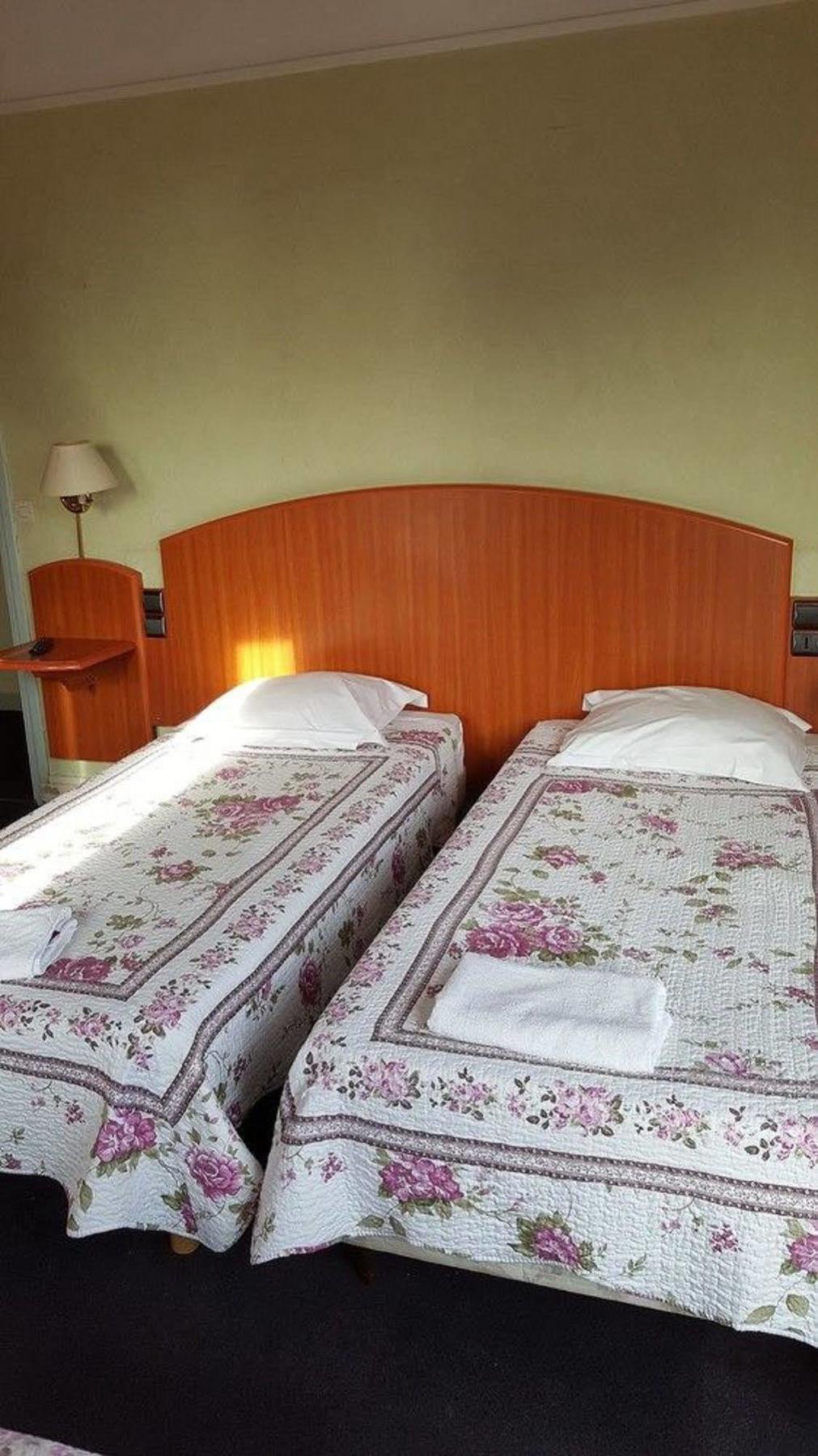 The Originals Boutique, Hotel Le Marignan,Le Havre Centre Gare Екстериор снимка